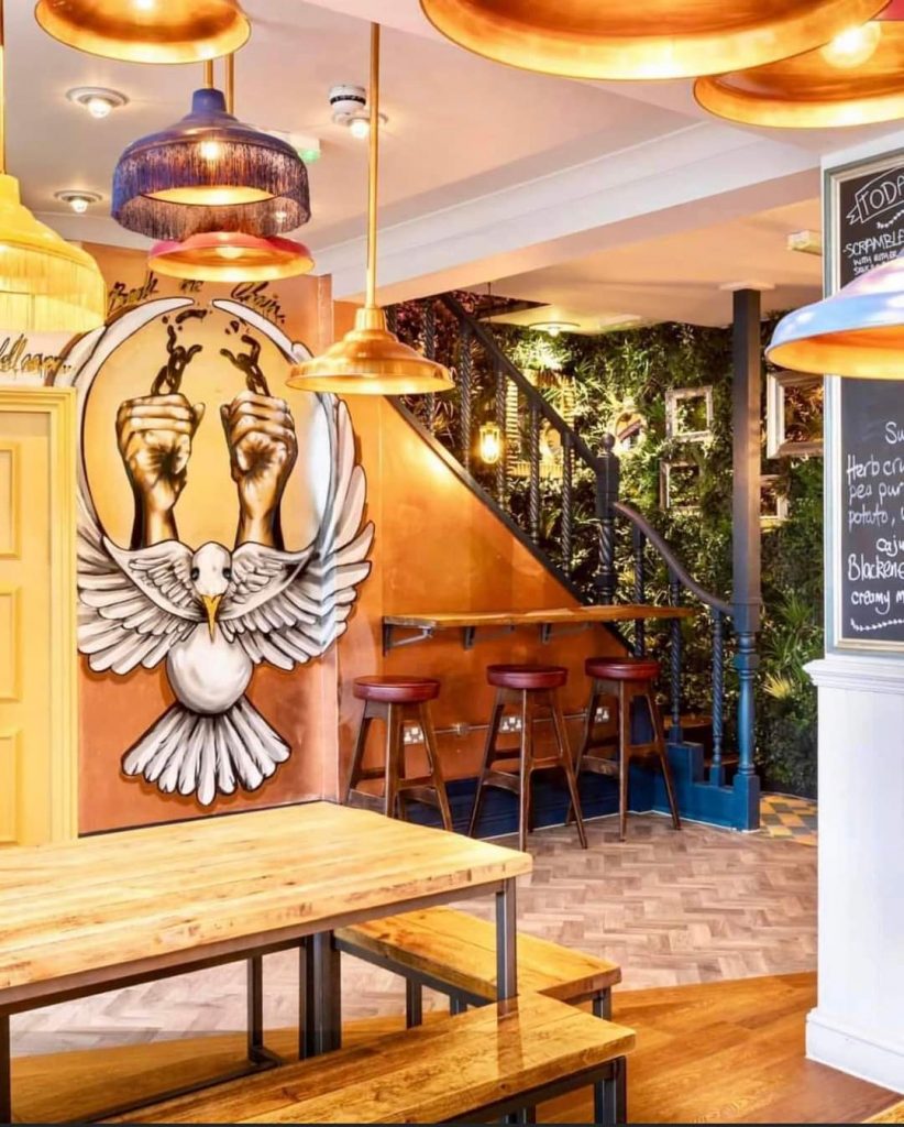 pub mural in nottingham by urban gypset